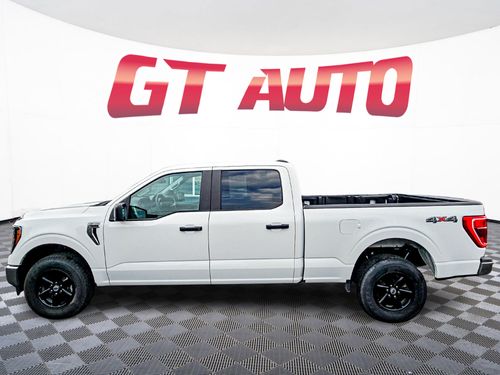 2023 Ford F-150 XLT Lower Image 2