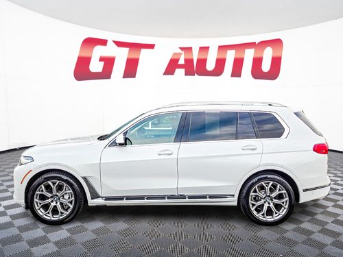 2019 BMW X7 xDrive40i Lower Image 2