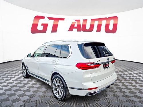 2019 BMW X7 xDrive40i Lower Image 3