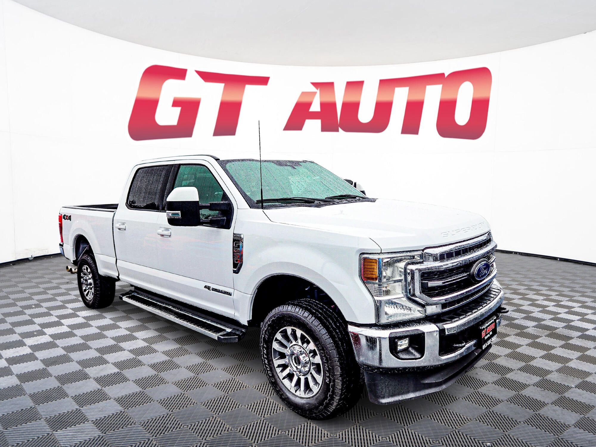 2022 Ford F-250 Lariat 4x4 Crew Cab 8' Box's photo