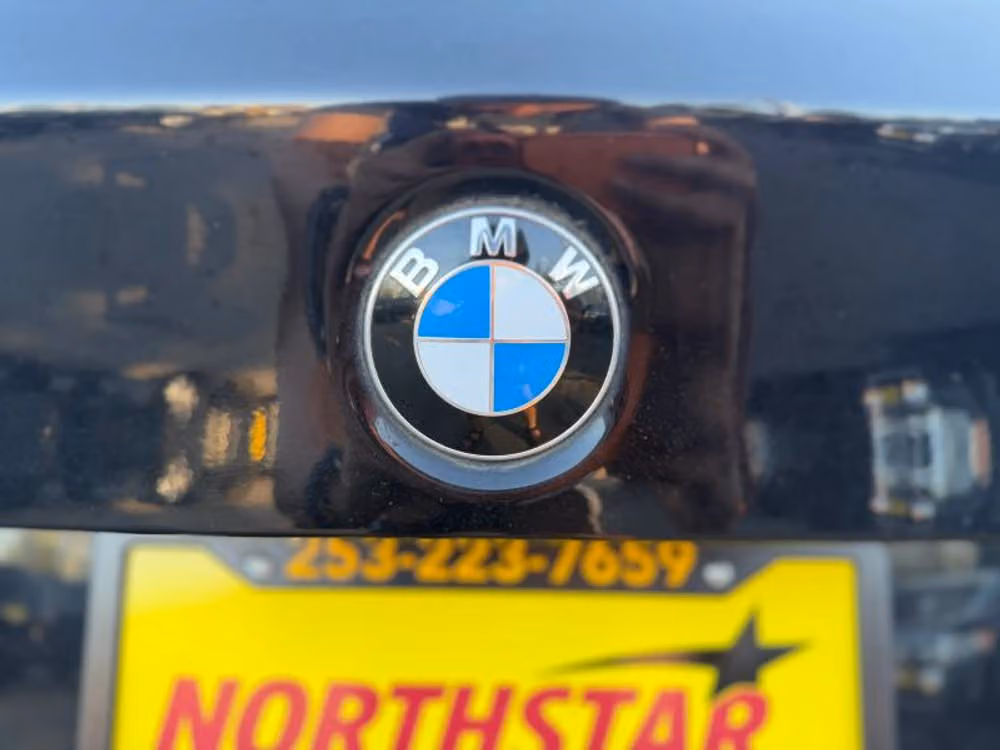 2016 BMW 5 Series 528i Image 22