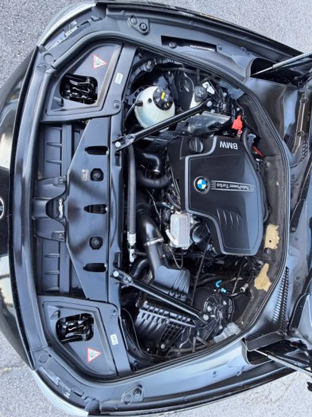 2016 BMW 5 Series 528i Image 42