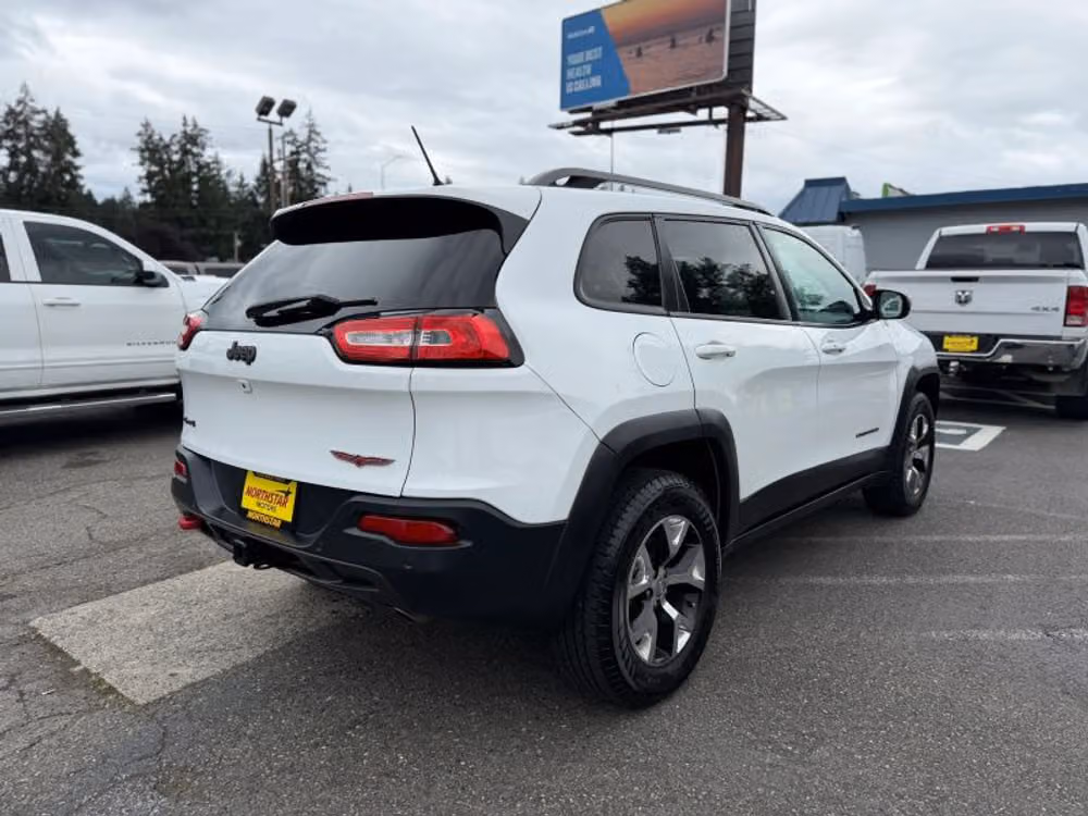 2015 Jeep Cherokee Trailhawk - Photo 4