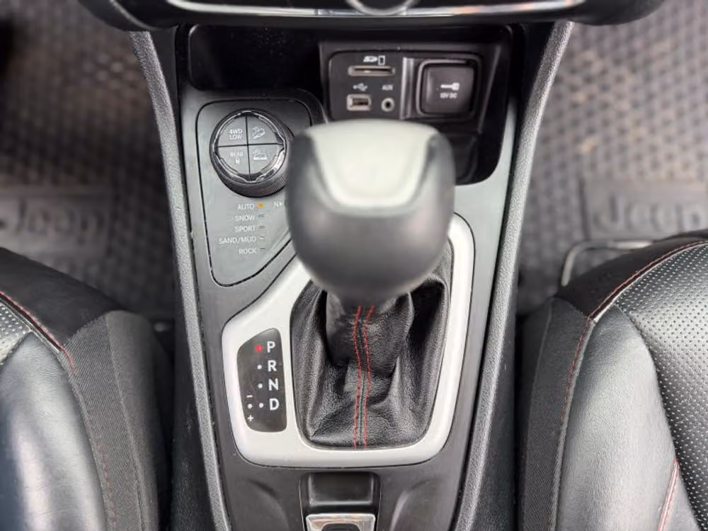2015 Jeep Cherokee Trailhawk - Photo 35