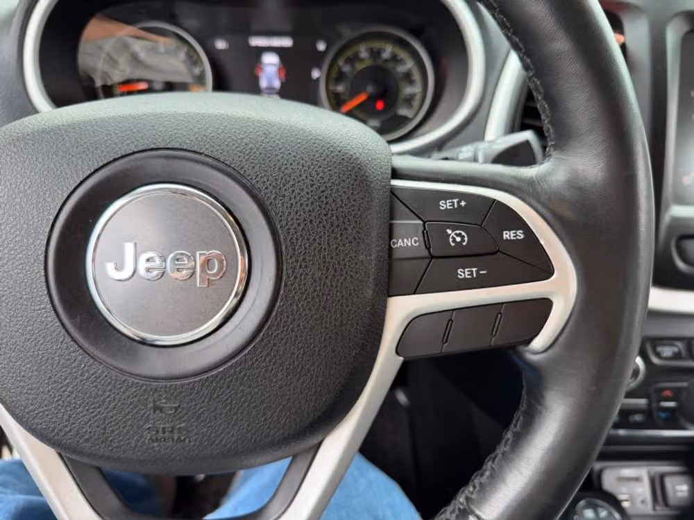 2015 Jeep Cherokee Trailhawk - Photo 40