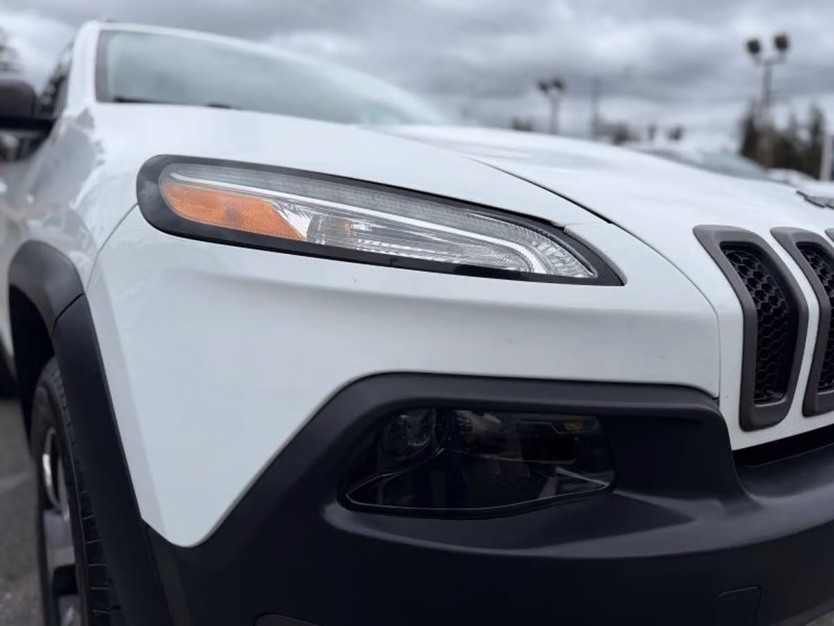 2015 Jeep Cherokee Trailhawk - Photo 53
