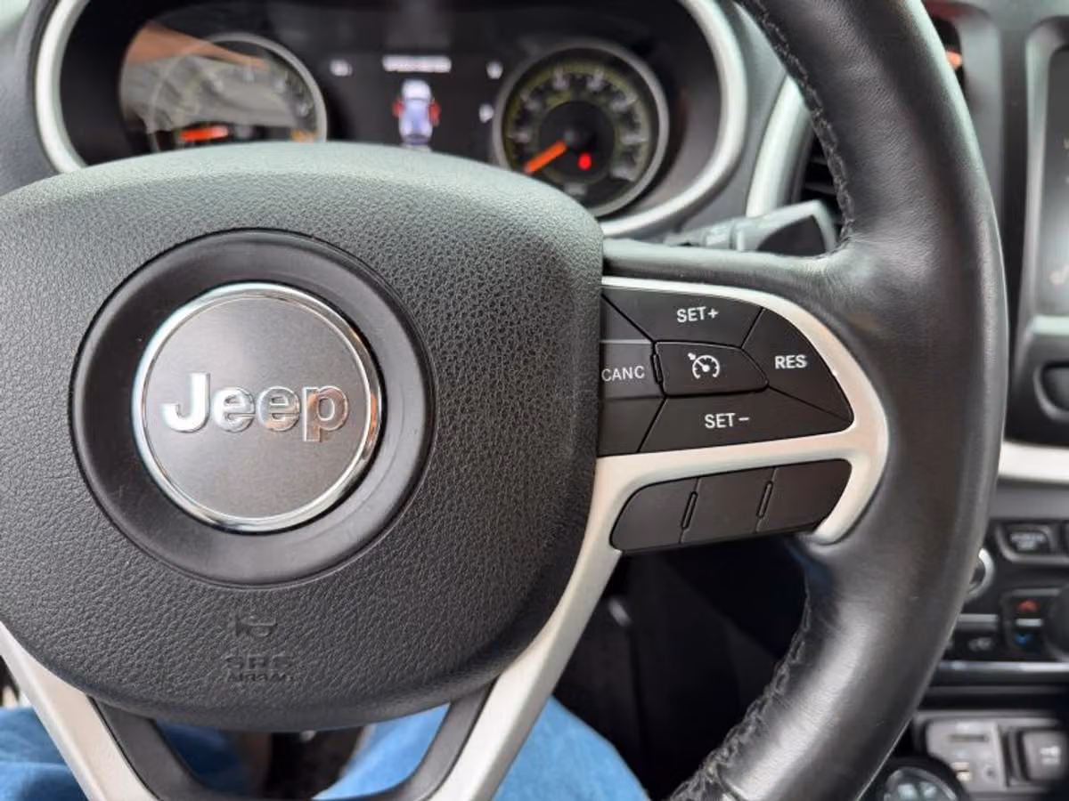 2015 Jeep Cherokee Trailhawk - Photo 85
