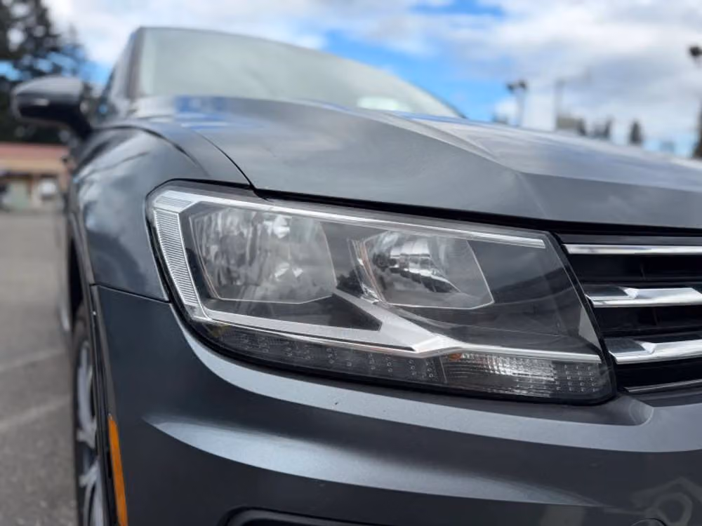 2021 Volkswagen Tiguan SE Image 9
