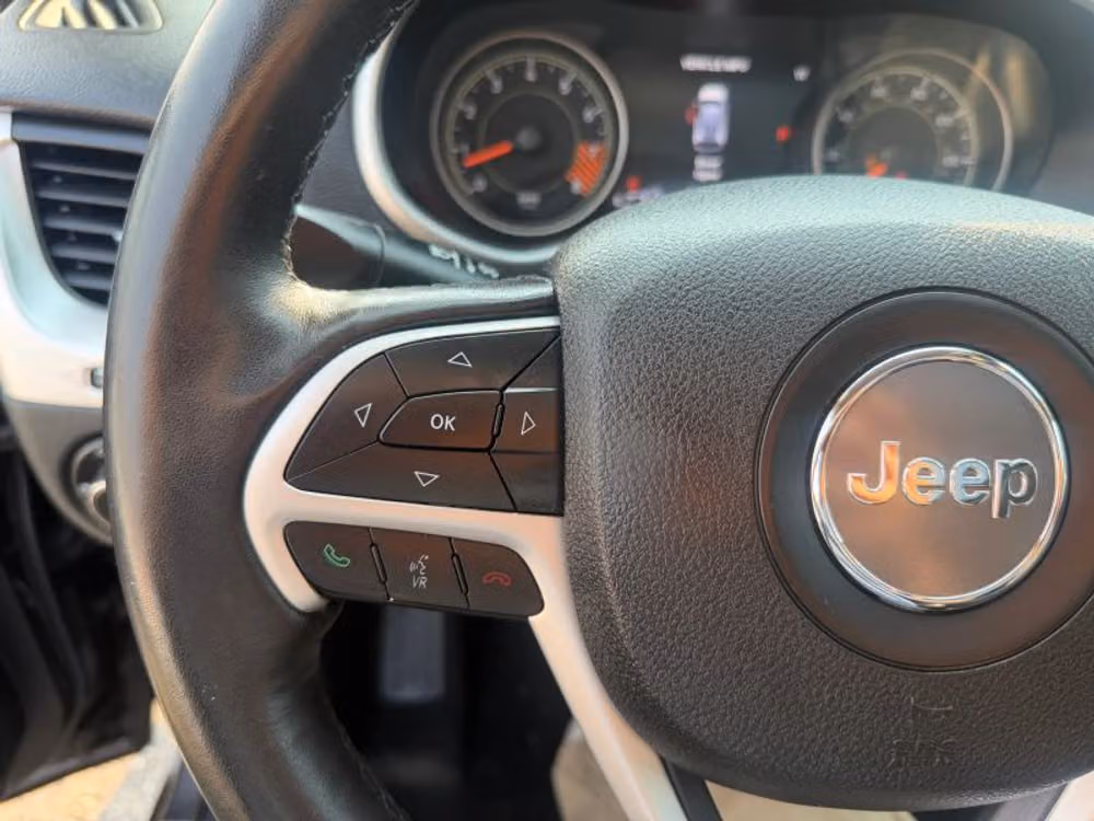 2015 Jeep Cherokee Trailhawk Image 41