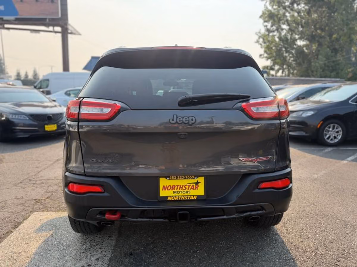 2015 Jeep Cherokee Trailhawk Image 4