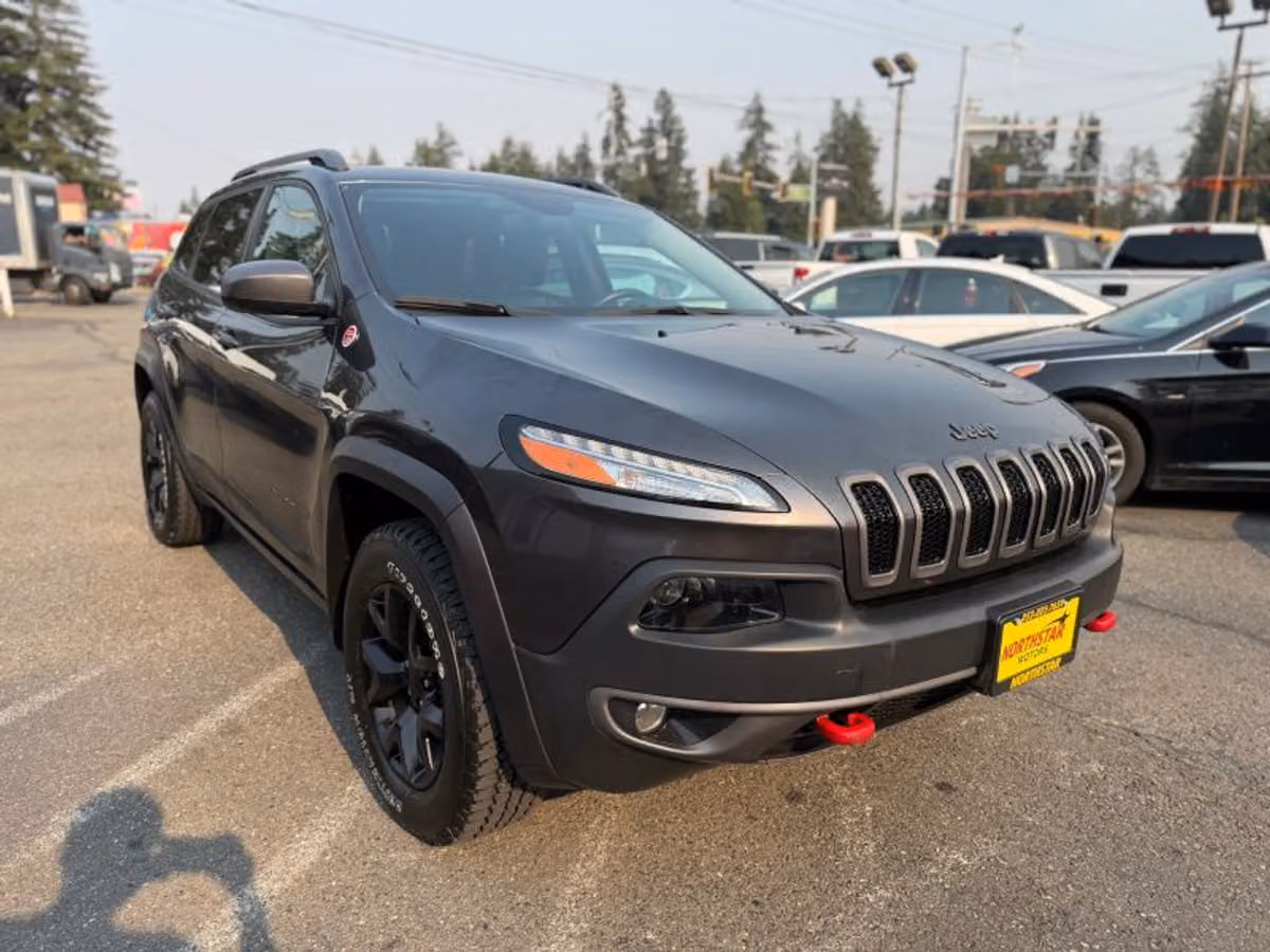 2015 Jeep Cherokee Trailhawk Image 7