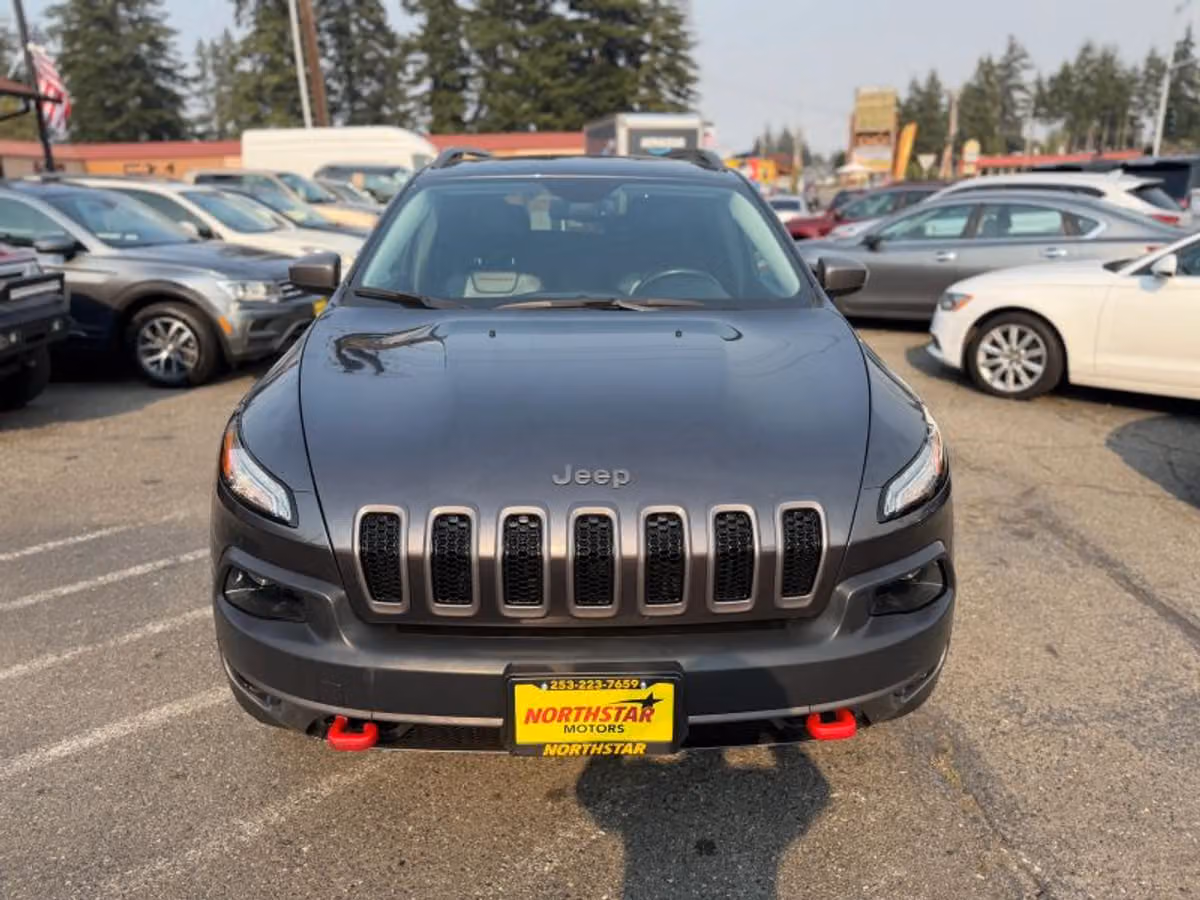 2015 Jeep Cherokee Trailhawk Image 8