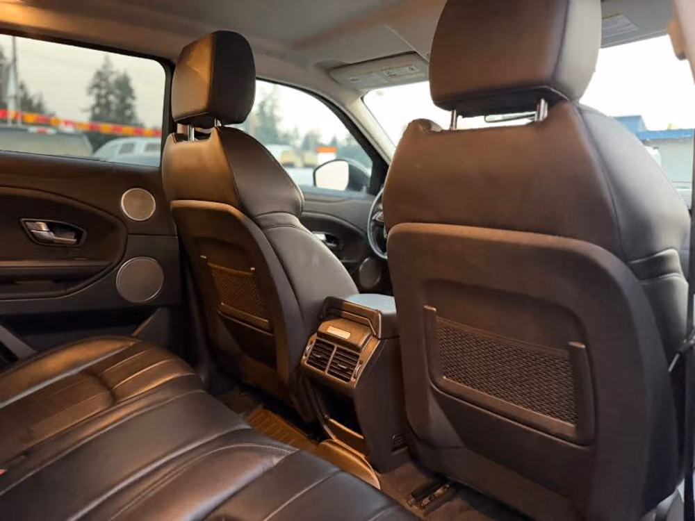 2018 Land Rover Range Rover Evoque SE Image 17