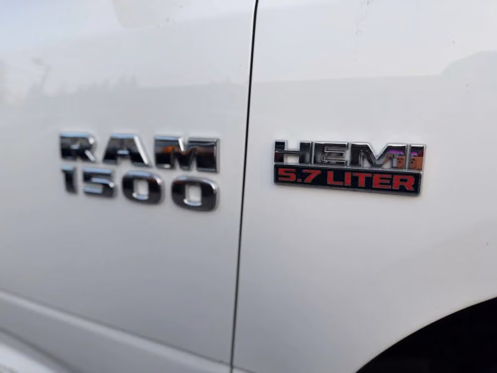 2016 Ram 1500 Tradesman Crew Cab Image 12