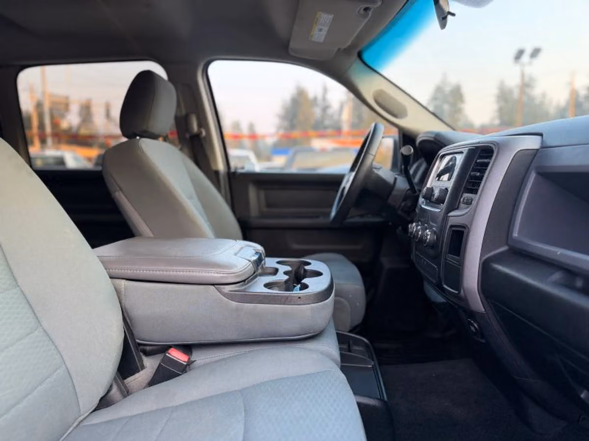 2016 Ram 1500 Tradesman Crew Cab Image 15