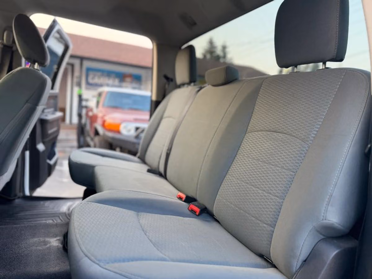 2016 Ram 1500 Tradesman Crew Cab Image 25