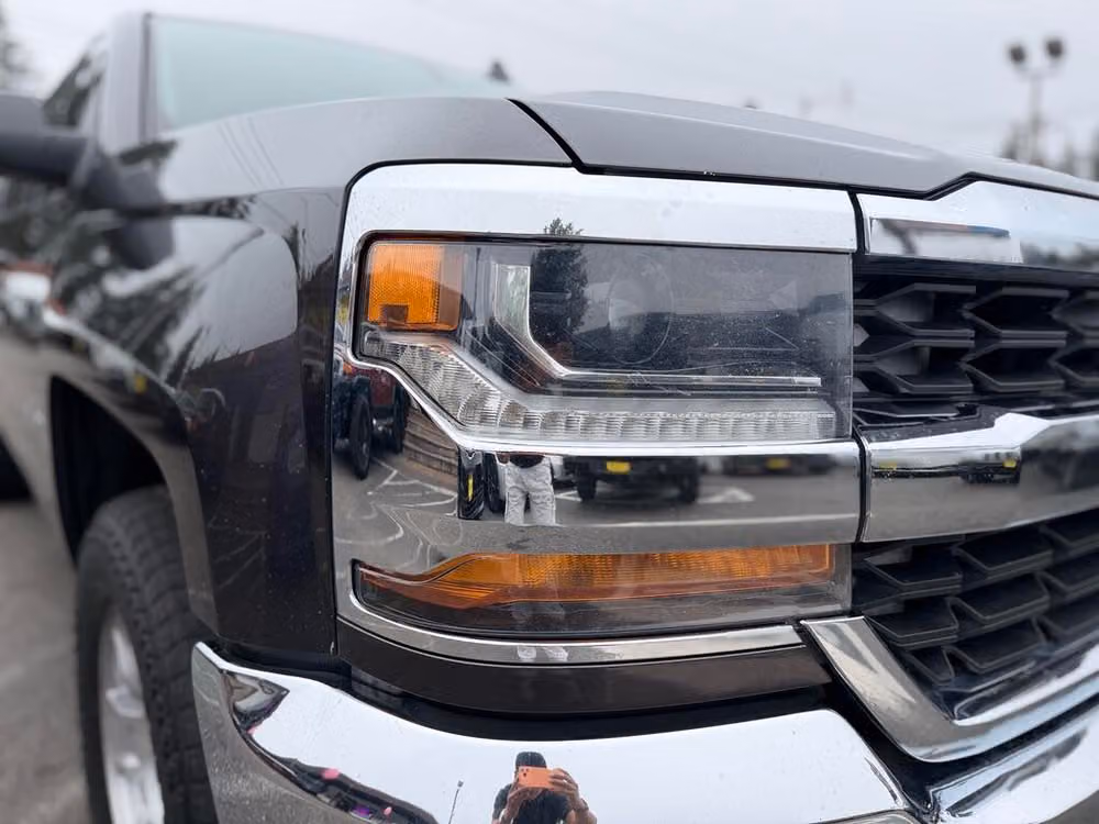 2016 Chevrolet Silverado 1500 LT Crew Cab Image 10
