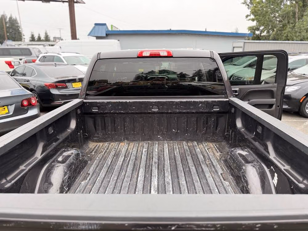 2016 Chevrolet Silverado 1500 LT Crew Cab Image 22