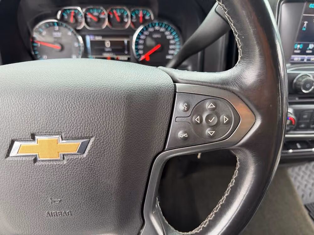 2016 Chevrolet Silverado 1500 LT Crew Cab Image 43