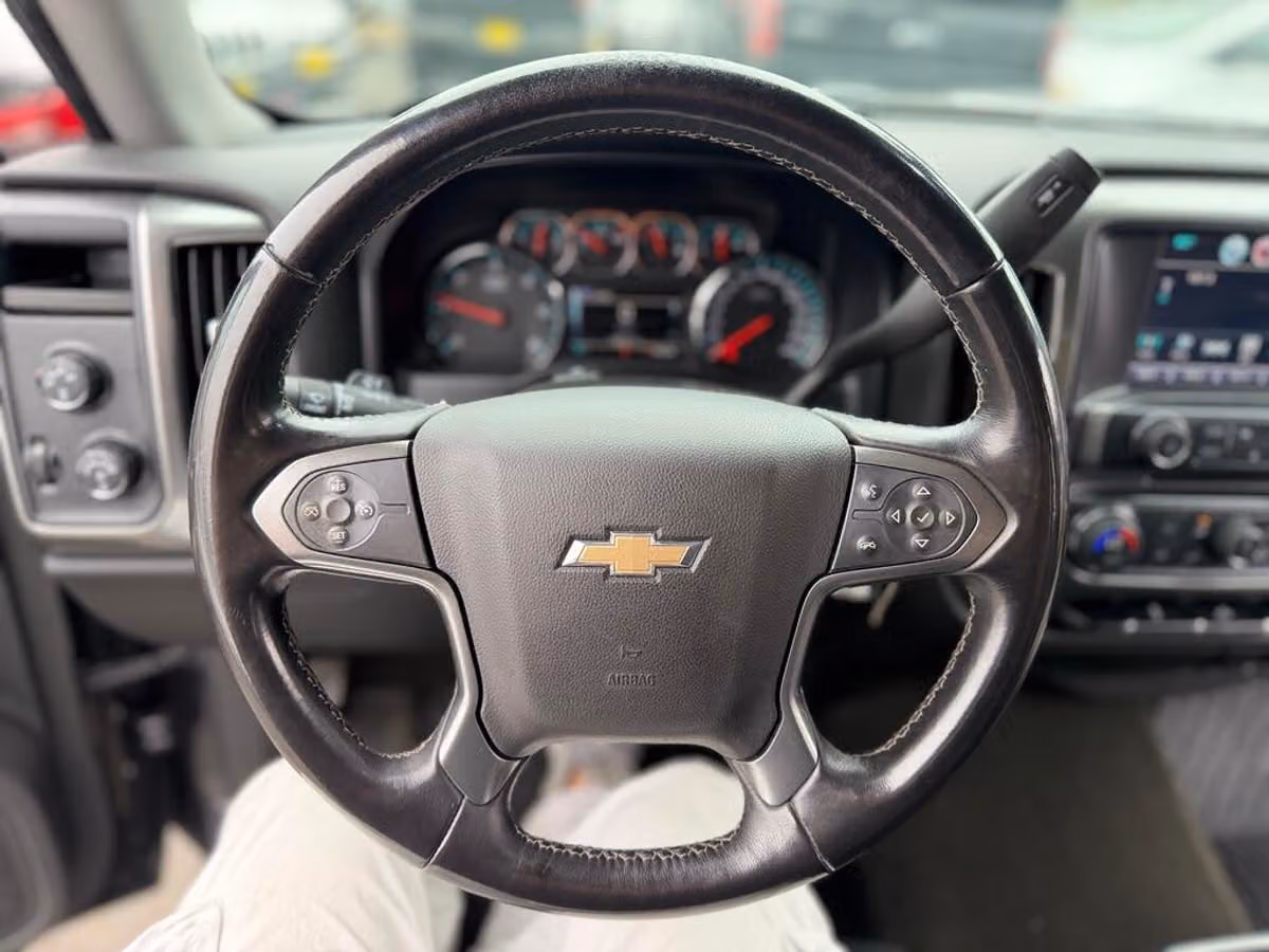 2016 Chevrolet Silverado 1500 LT Crew Cab Image 42