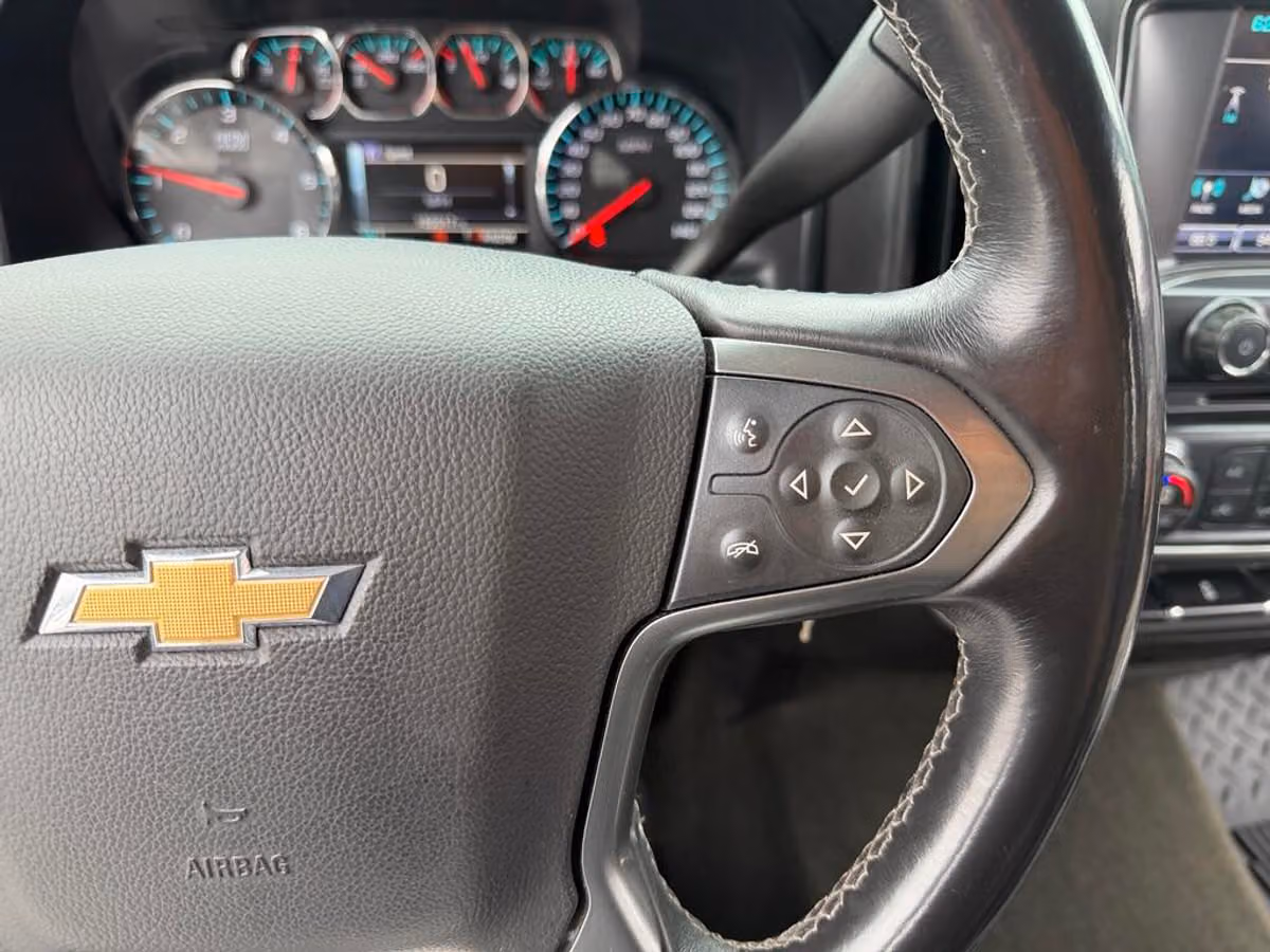 2016 Chevrolet Silverado 1500 LT Crew Cab Image 43
