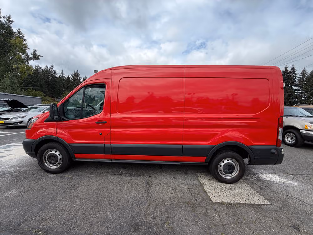 2018 Ford Transit 250 Cargo Image 2