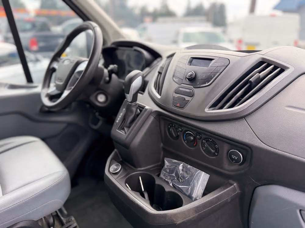 2018 Ford Transit 250 Cargo Image 11