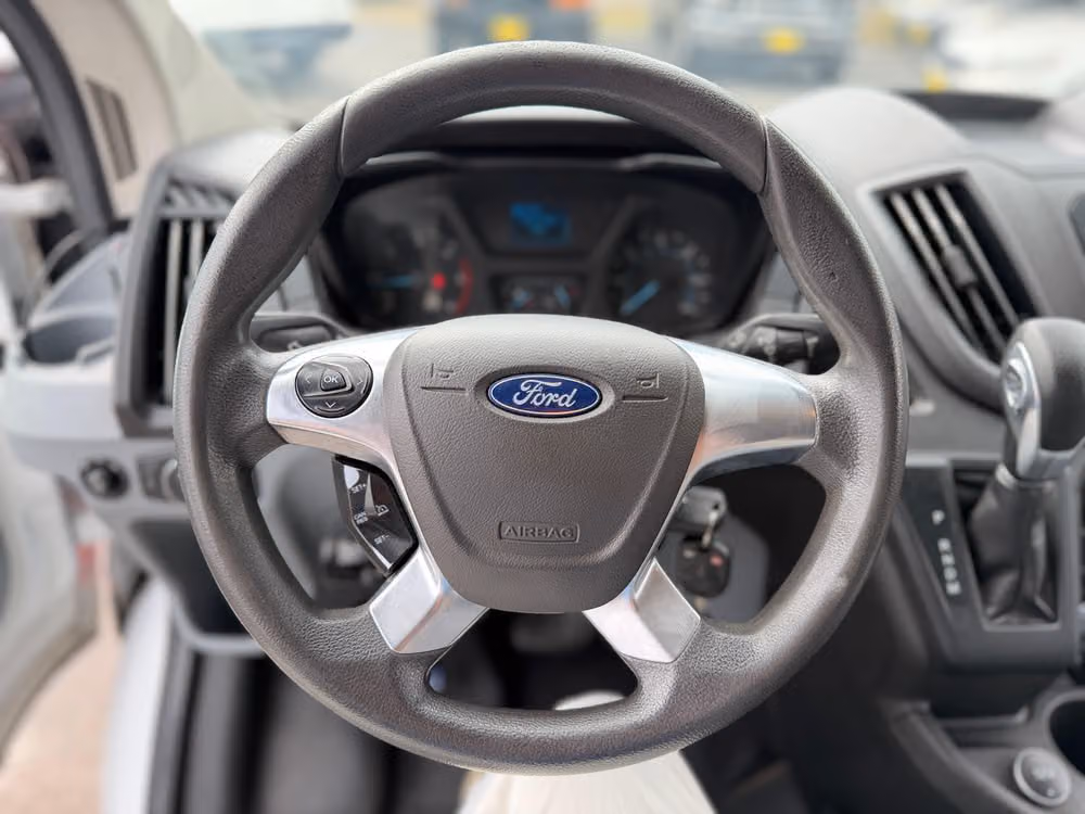 2018 Ford Transit 250 Cargo Image 33