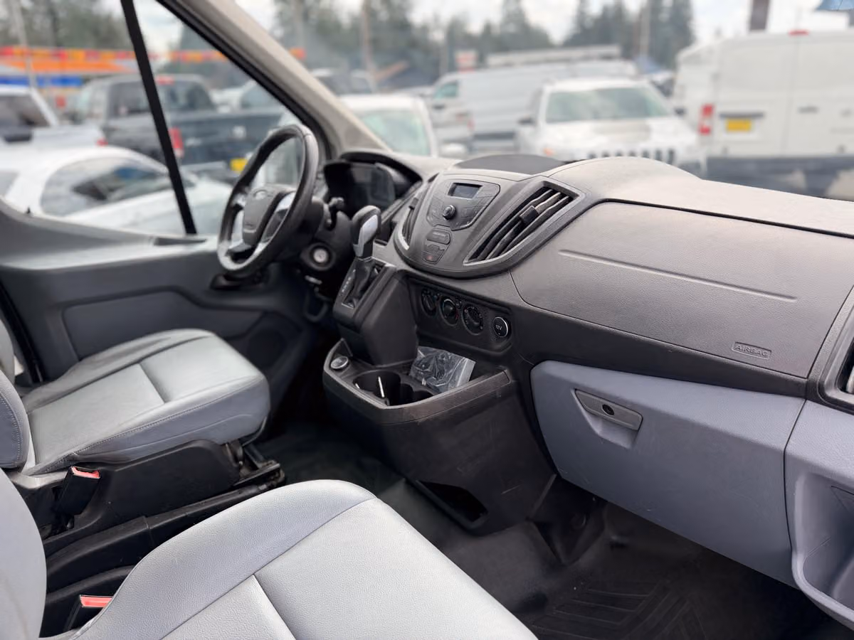 2018 Ford Transit 250 Cargo Image 12