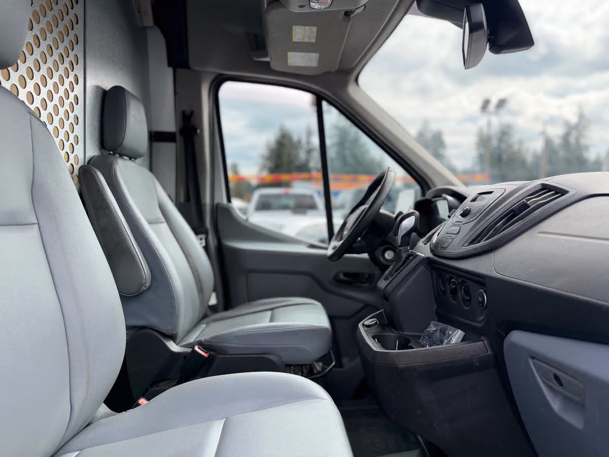 2018 Ford Transit 250 Cargo Image 13