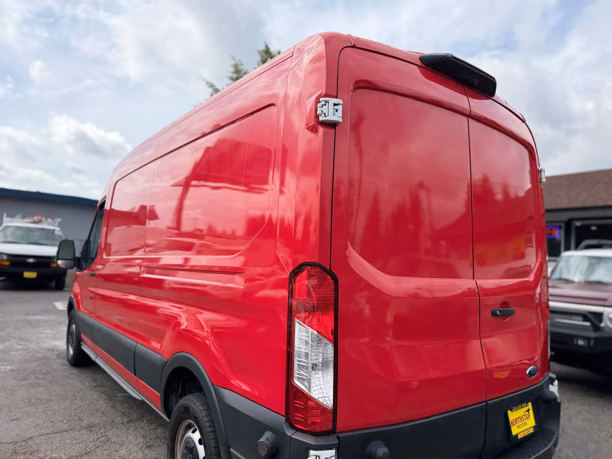 2018 Ford Transit 250 Cargo Image 24