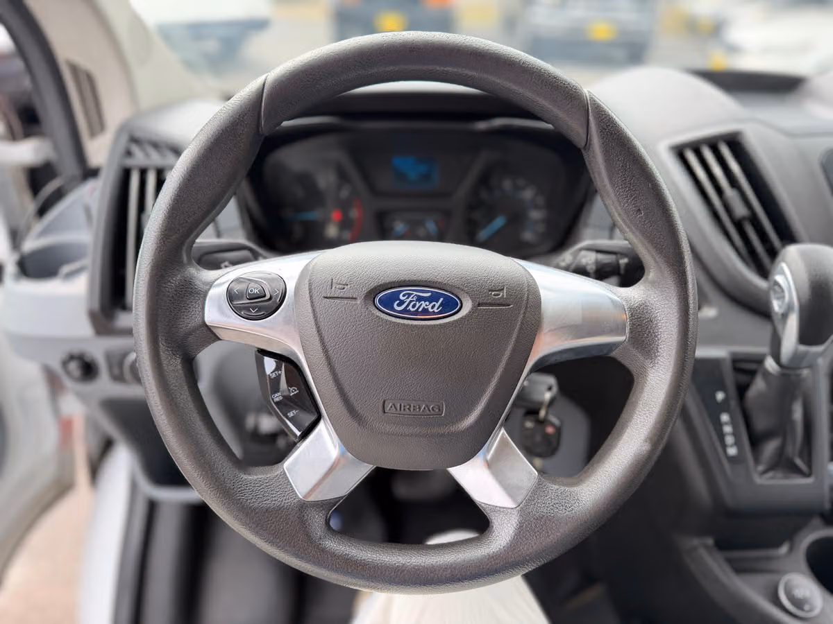 2018 Ford Transit 250 Cargo Image 33