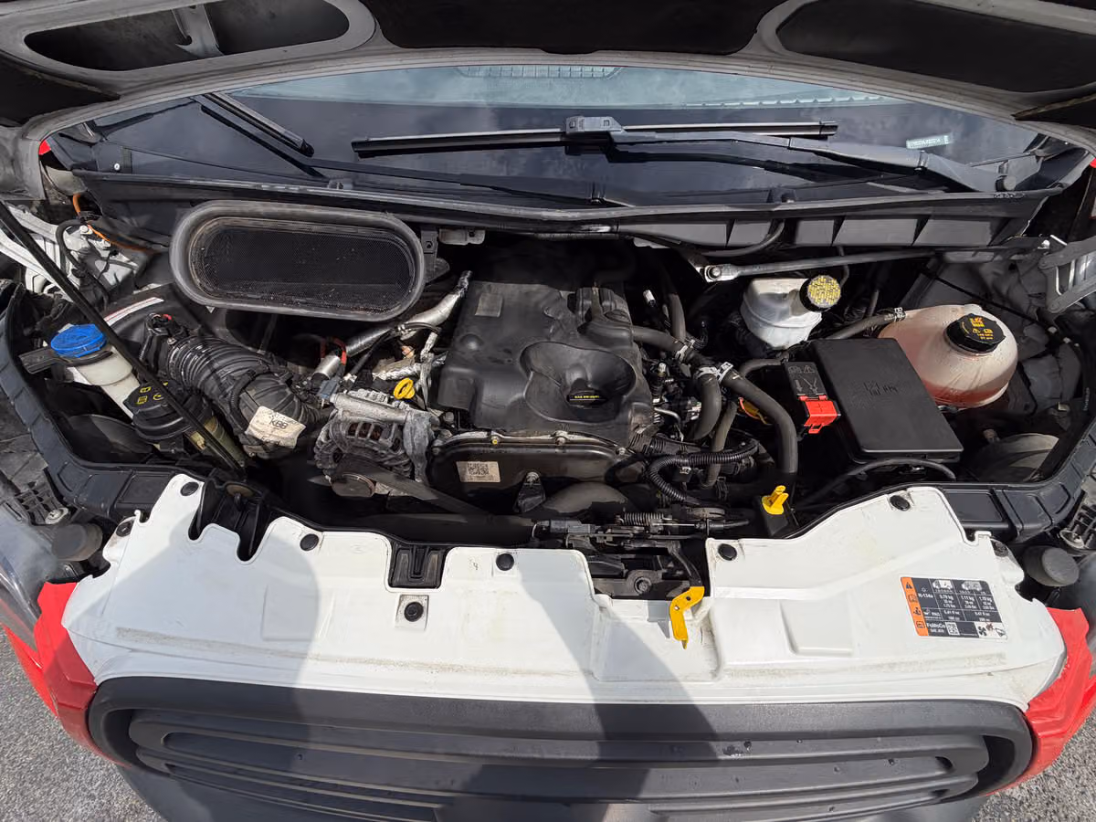 2018 Ford Transit 250 Cargo Image 38