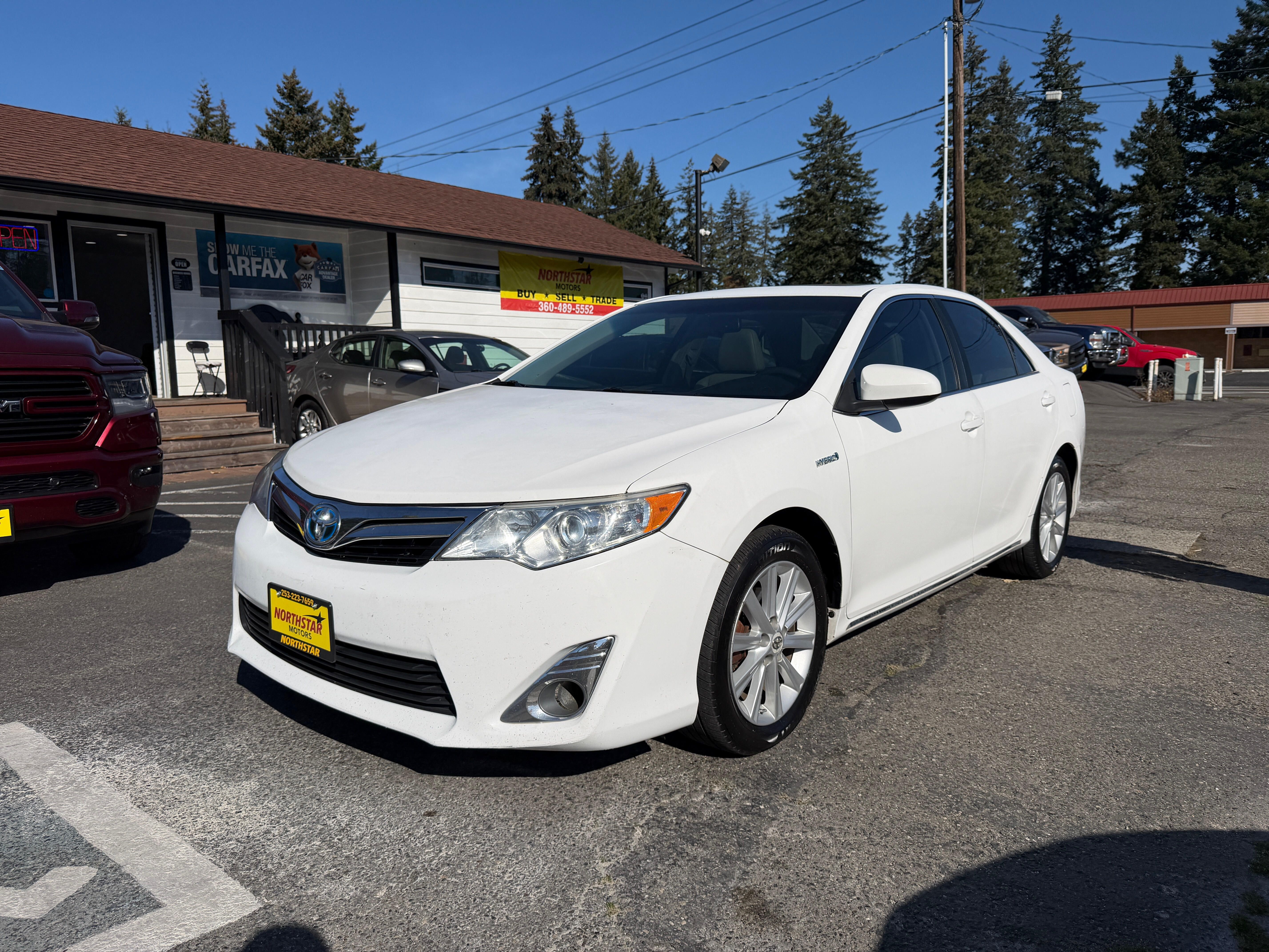 2012 Toyota Camry LE Hybrid