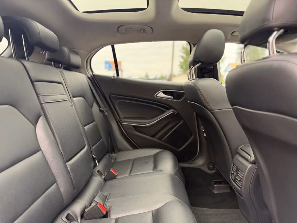 2015 Mercedes-Benz GLA GLA 250 4MATIC Image 17