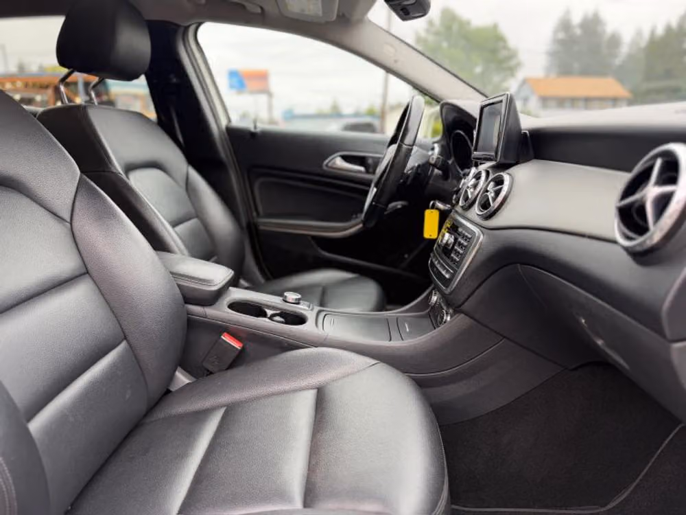 2015 Mercedes-Benz GLA GLA 250 4MATIC Image 13