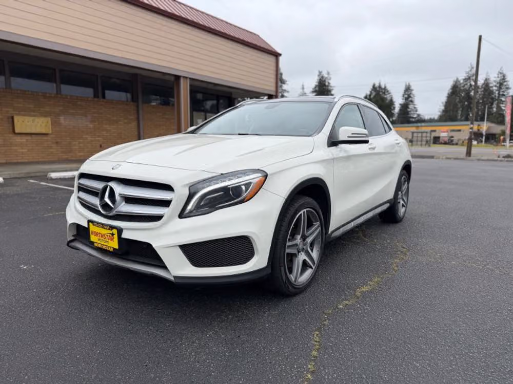 2015 Mercedes-Benz GLA GLA 250 4MATIC Image 1
