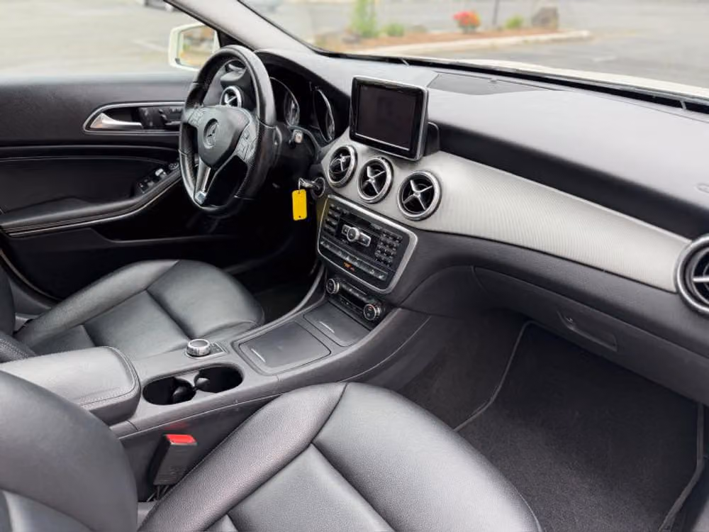 2015 Mercedes-Benz GLA GLA 250 4MATIC Image 12
