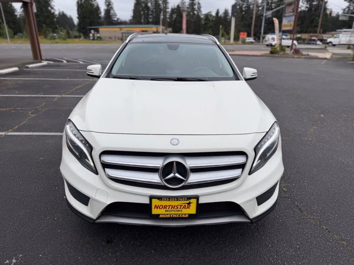 2015 Mercedes-Benz GLA GLA 250 4MATIC Image 9