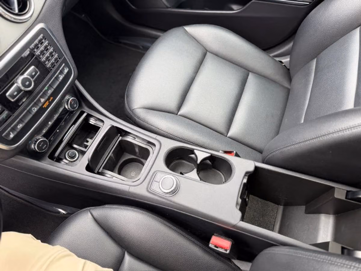 2015 Mercedes-Benz GLA GLA 250 4MATIC Image 33
