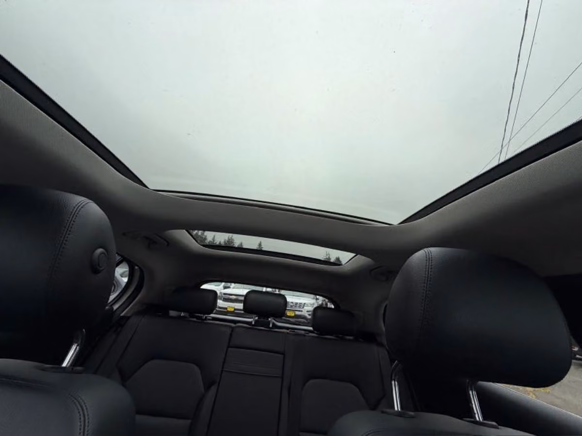 2015 Mercedes-Benz GLA GLA 250 4MATIC Image 48