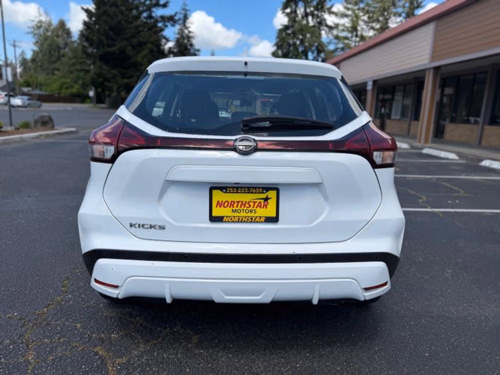 2023 Nissan Kicks S Crossover Lower Image 3