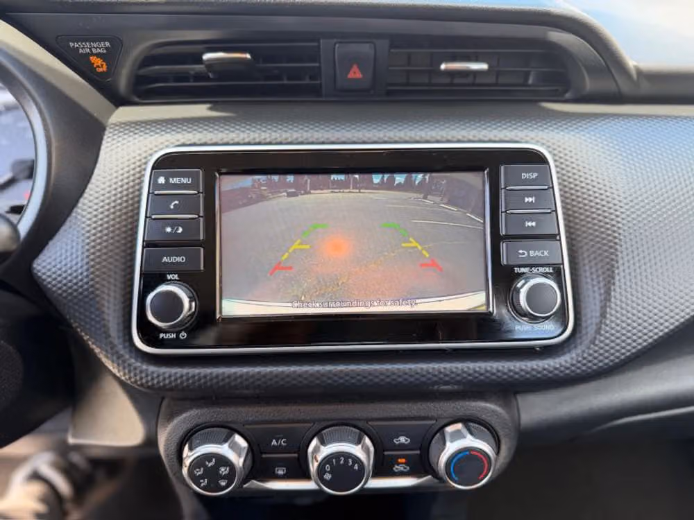 2023 Nissan Kicks S Crossover Image 29