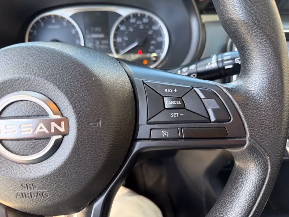 2023 Nissan Kicks S Crossover Image 31