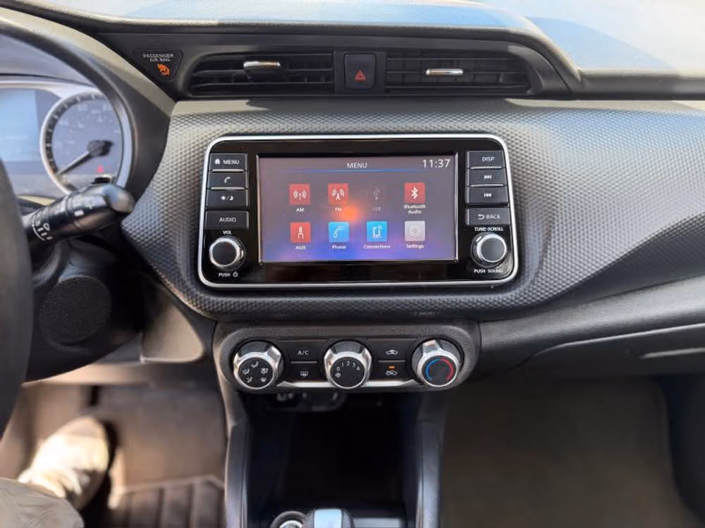 2023 Nissan Kicks S Crossover Image 28