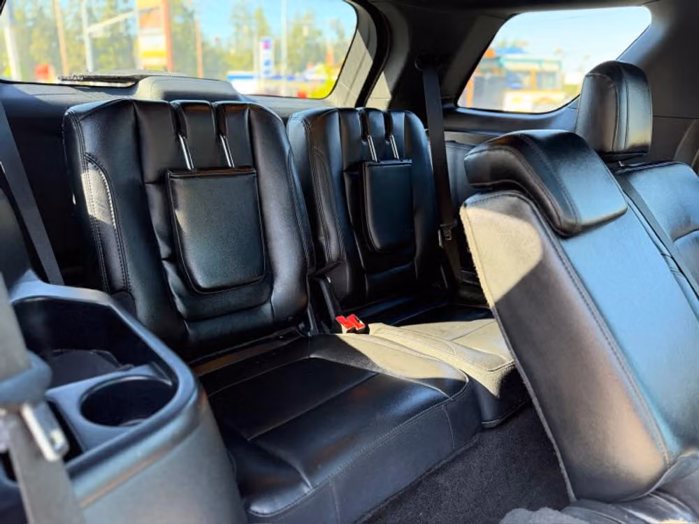 2017 Ford Explorer XLT Image 17