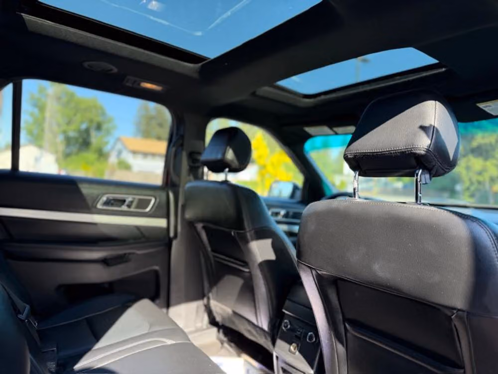 2017 Ford Explorer XLT Image 20