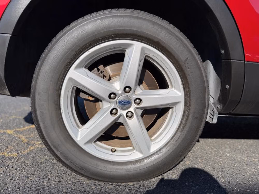 2017 Ford Explorer XLT Image 22