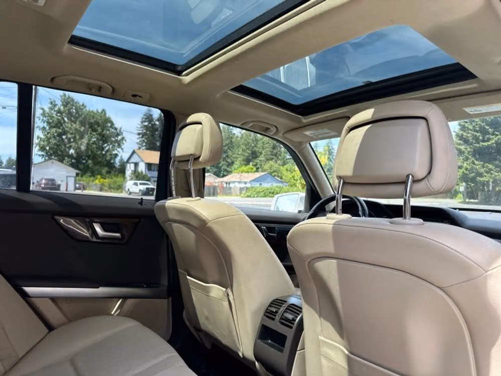 2014 Mercedes-Benz GLK GLK 250 BlueTEC Image 17