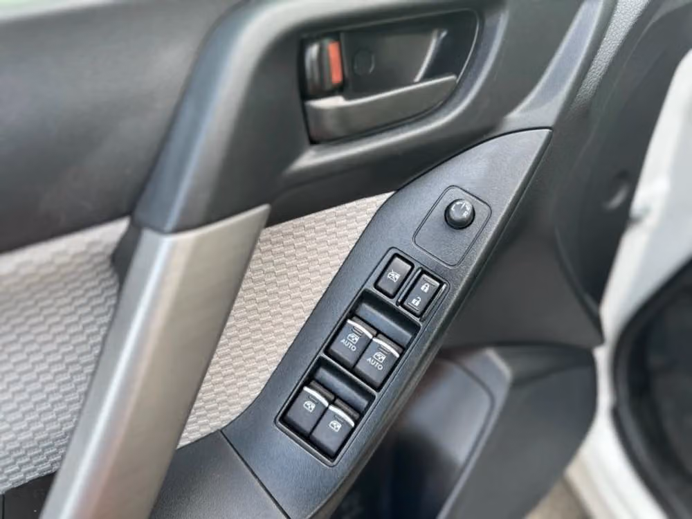 2017 Subaru Forester 2.5i Premium Crossover Image 26